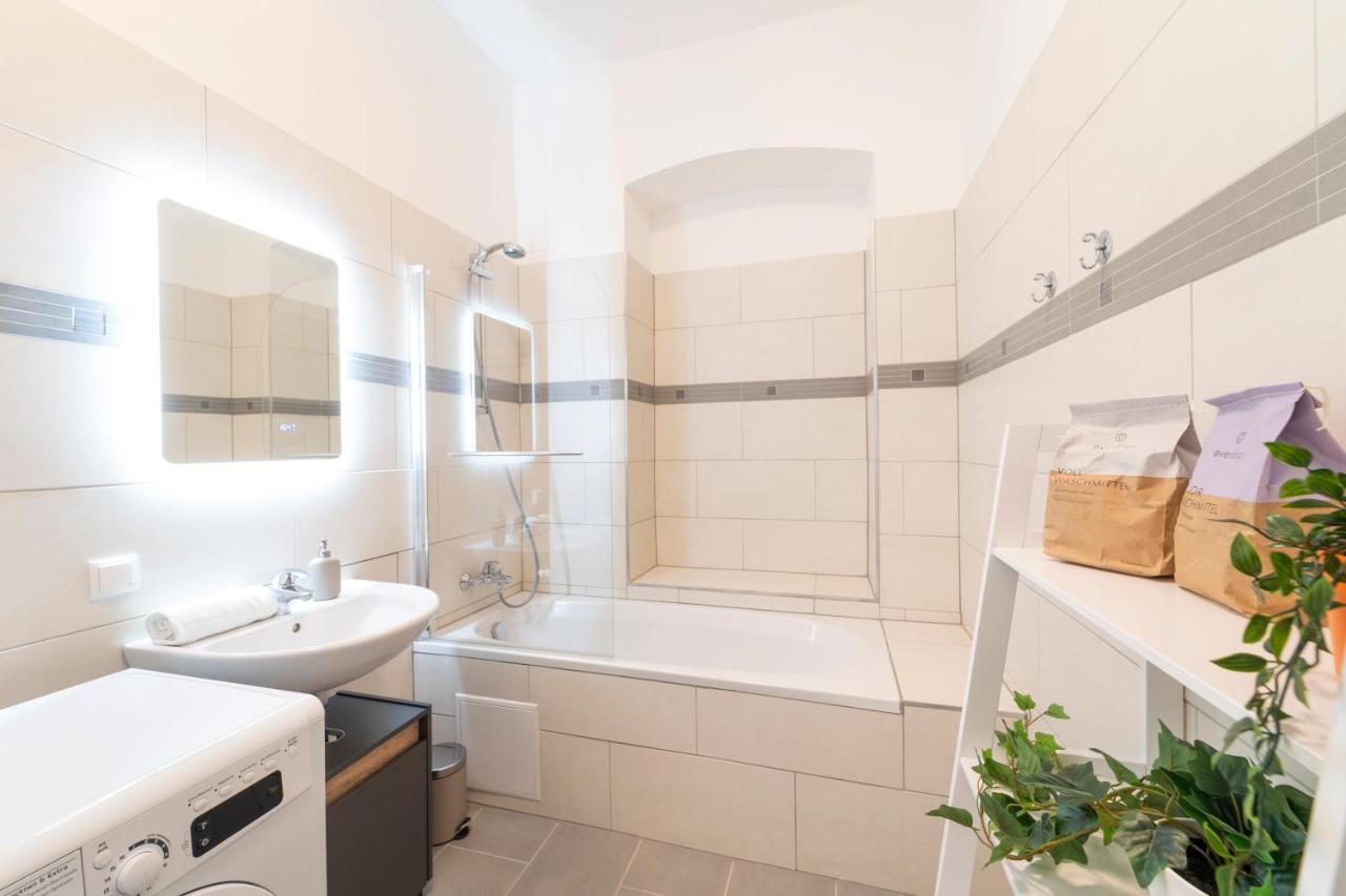 Klaus I Levestate Apartment Wina Bagian luar foto